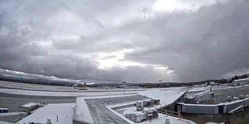LIVE: International Airport - Burlington