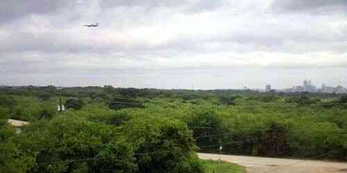 LIVE: Austin-Bergstrom International Airport - Austin
