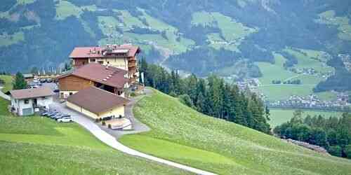 LIVE: Alpine Inn Tannenalm - Innsbruck