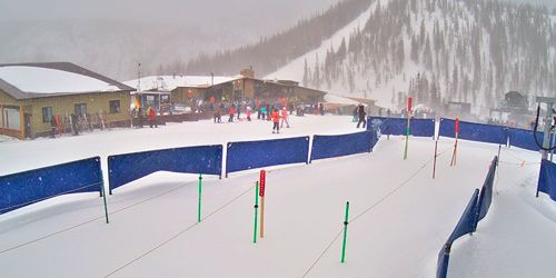 Área de Esquí y Snowboard Monarca webcam - Salida
