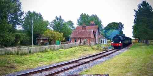 LIVE: Ashey Railway Station - Isle of Wight