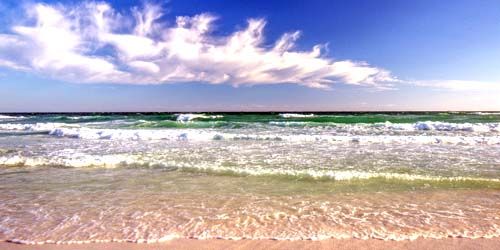 Hermosa playa y vistas panorámicas de la bahía. webcam - Destin