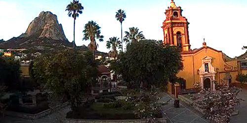 Monte Peña de Bernal, Vista Plaza Mayor webcam - Santiago de Querétaro