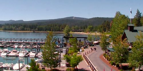 Berth for yachts and boats, view of the embankment webcam - Tahoe City