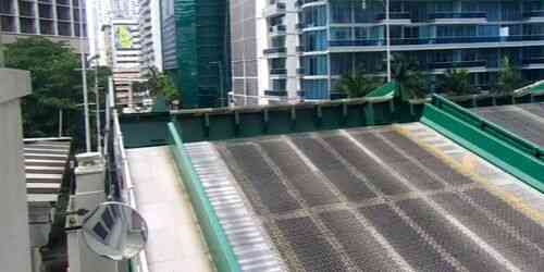 Brickell Avenue Bridge webcam - Miami