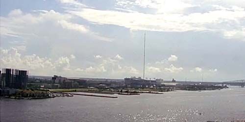 Vista del río St Johns desde el puente South Main Street webcam - Jacksonville