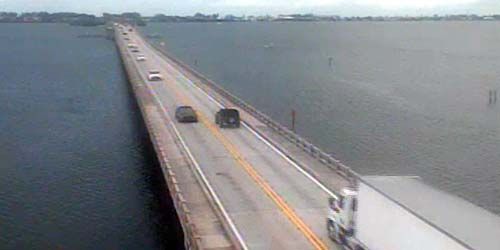 Traffic on the Tampa Bay Bridge Webcam