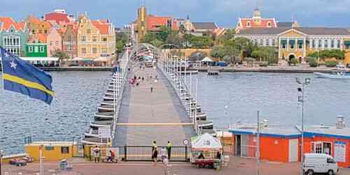 LIVE: Brion Square - Willemstad