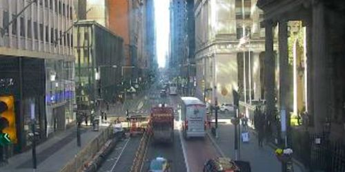 Broadway Street, St. Paul's Chapel, Broadway LLC webcam - New York