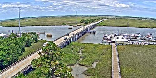Bull River bridge webcam - Savannah