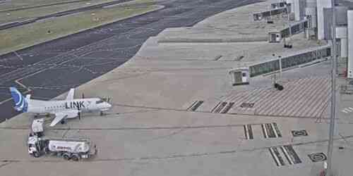 LIVE: Canberra Airport - Canberra