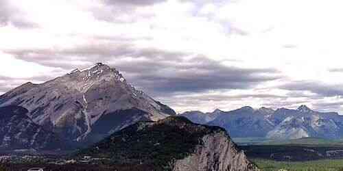 LIVE: Cascade Mountain, Banff National Park - Calgary