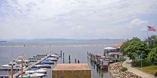 LIVE: Pier on Lake Champlain - Burlington