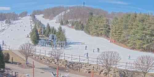 LIVE: Bear Creek Ski and Recreation Area - Allentown