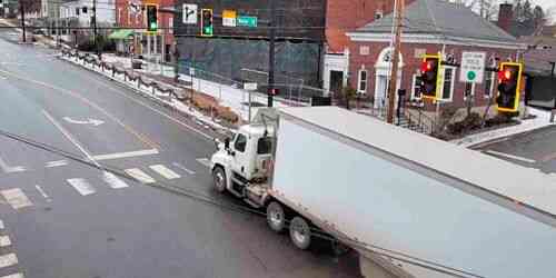 LIVE: City Center - Crossroads - Wiscasset