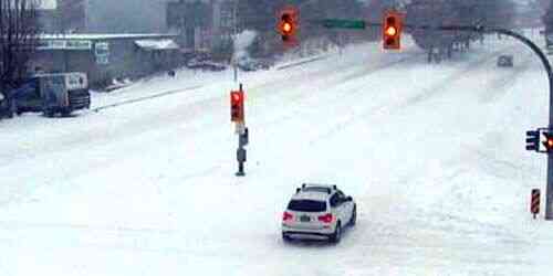 LIVE: City Center - Crossroads - Victoria