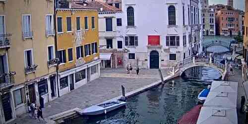 LIVE: Dorsoduro - Venice