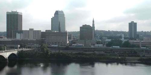 Downtown, view of business centers webcam - Springfield