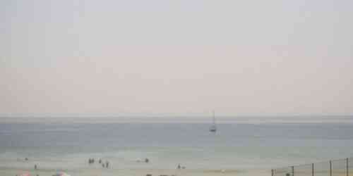 LIVE: East Molhe Beach - Peniche