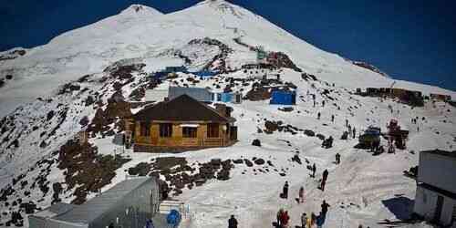 LIVE: Elbrus, Gara-Bashi Cable Car Station - Pyatigorsk