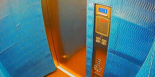 Ascenseur dans un immeuble Webcam