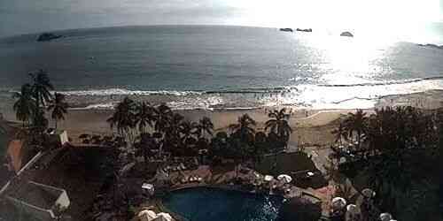 LIVE: Hotel Emporio Beach Pools - Ixtapa