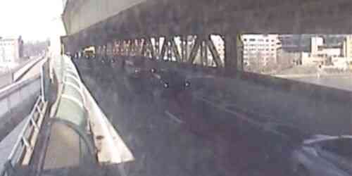 LIVE: Fort Duquesne Bridge - Pittsburgh