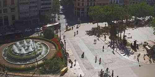 LIVE: Fountain in Town Hall Square - Valencia