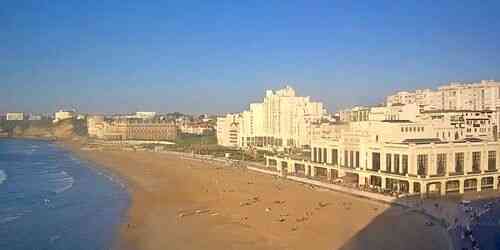 LIVE: La Grande Plage - Biarritz