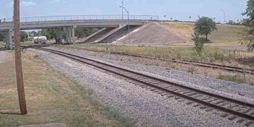 LIVE: Bridge over the railroad in Greenville - Dallas