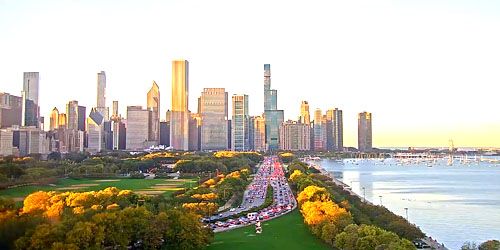Port de Monroe, Grant Park, promenade S Lake Shore webcam - Chicago