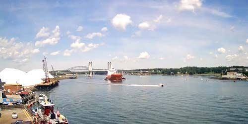 Vieux port, rivière Piscataqua, Sarah Middlered Long Bridge webcam - Portsmouth