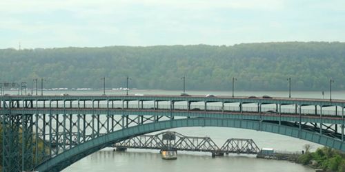 Puente Henry Hudson webcam - New York