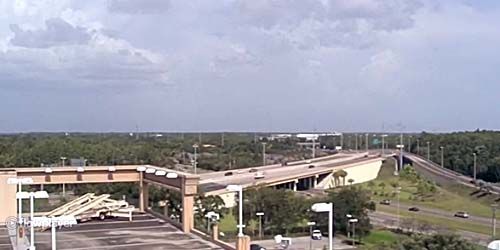 Highway at the entrance to the city Webcam