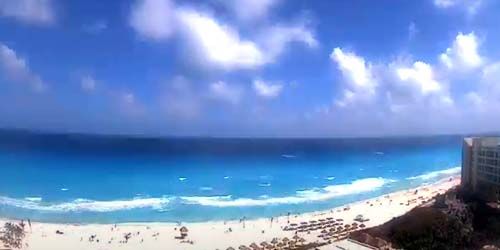 Hotel Park Royal Beach webcam - Cancun