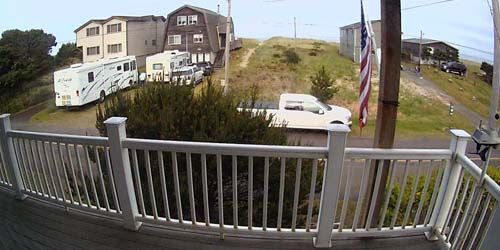 Private housing on the coast webcam - Tillamook