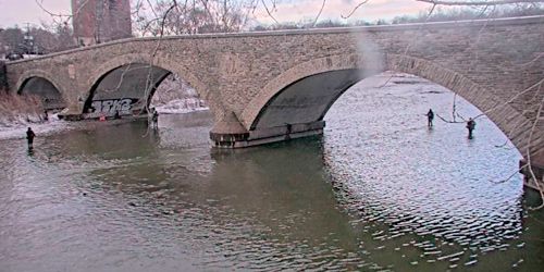 Río Humber - Puente Viejo del Molino webcam - Toronto