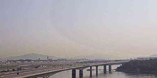 LIVE: International Airport - Hong Kong