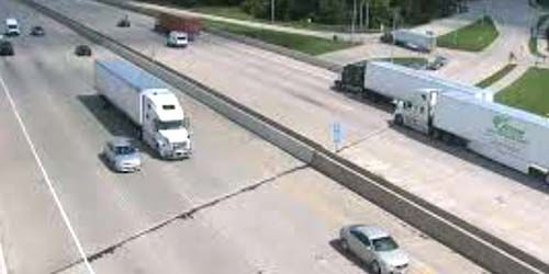 Bridge at the intersection of i-94 and 75 streets Webcam