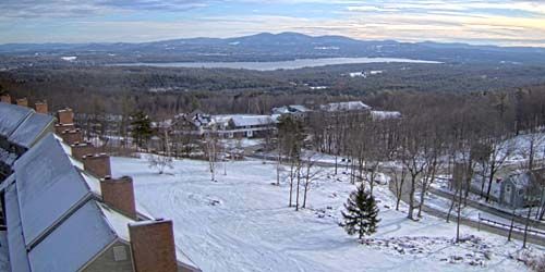 USA Burlington Valley with lakes live cam