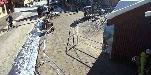 LIVE: Lower lift station in town - Telluride