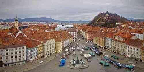 LIVE: Main Square (Hauptplatz) - Graz