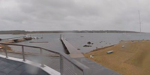 Embarcadero en la orilla de la bahía de Marion webcam - New Bedford