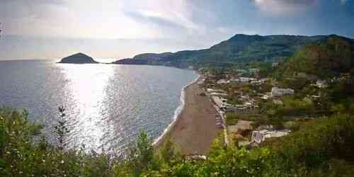 LIVE: Maronti Beach - Naples