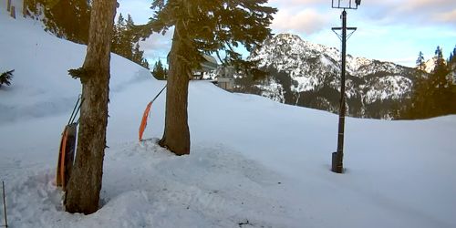 Alpental Mid-Mountain webcam - Seattle