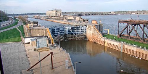 Mississippi River Lock Webcam