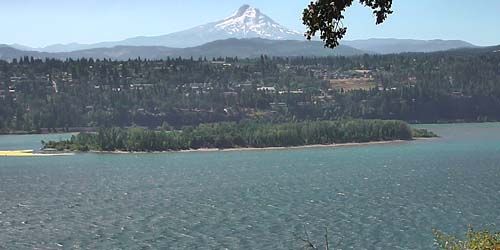 Río Columbia, vista del Monte Hood webcam - Portland