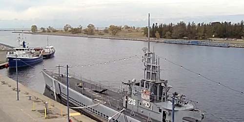 Museo Submarino USS Silversides webcam - Muskegon