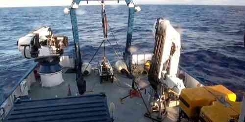 LIVE: Nautilus Ship Live - New London