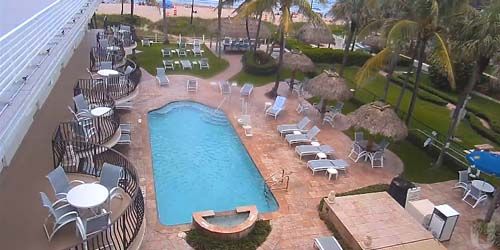High Noon Beach Resort, Lauderdale-By-The-Sea Webcam